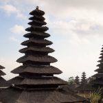 After paying, you will be bombarded with persistent offers of a guided tour