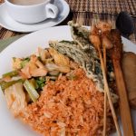 We had lunch at one of the many restaurants lining the Batur caldera.