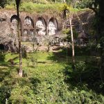 The most striking feature of Gunung Kawi are the candis carved into the cliff walls.