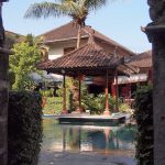 Kuta Beach, Getting There and Accommodations