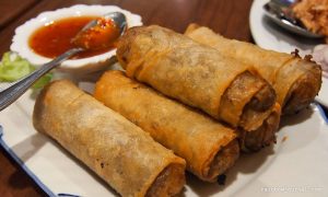 Jatujak Thai Restaurant: Food Bargain