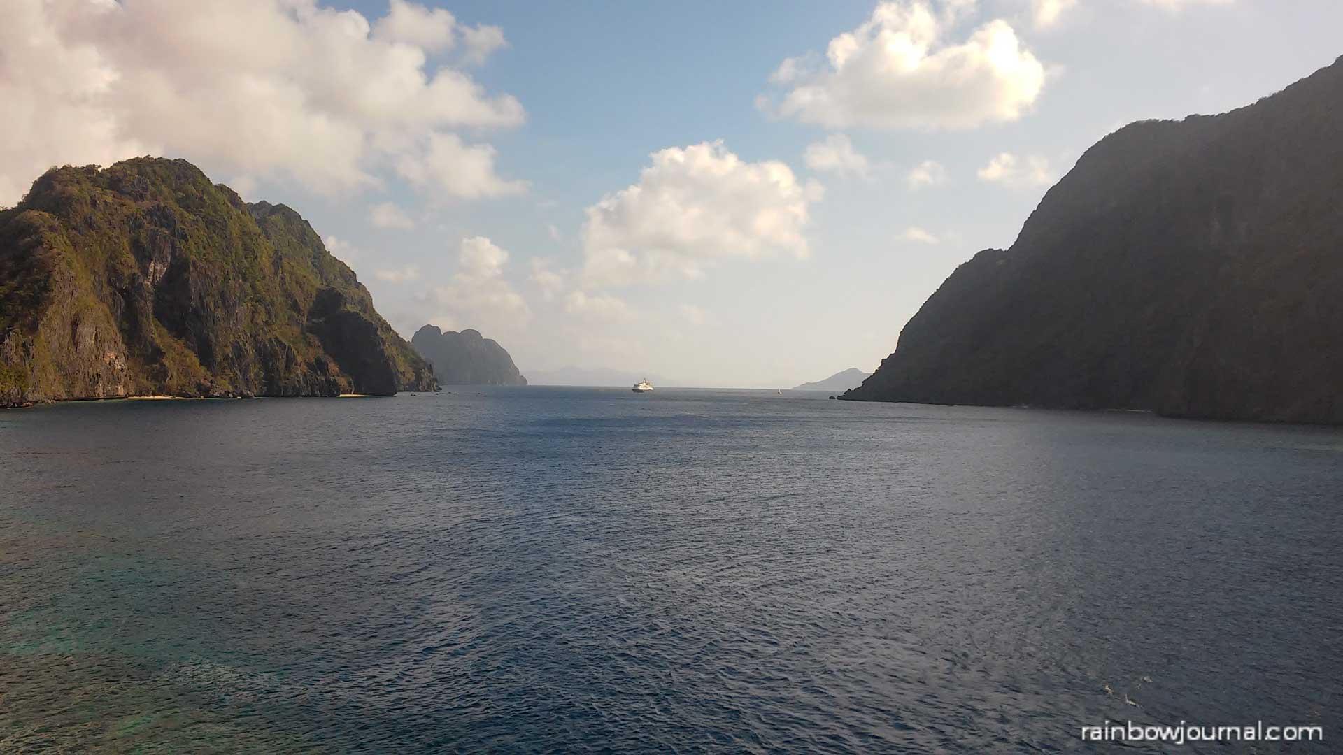 El Nido Island Hopping Tour C - Matinloc Shrine