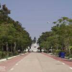 The Monument of King Naresuan the Great stands within a rotunda leading to Wat Phu Khao Thong